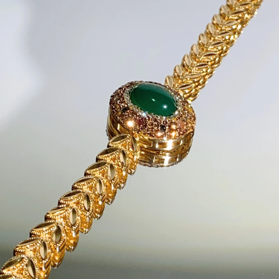 铜合金合成锆石手链 TTSD 绿色重工时尚复古轻奢手表链手链 599