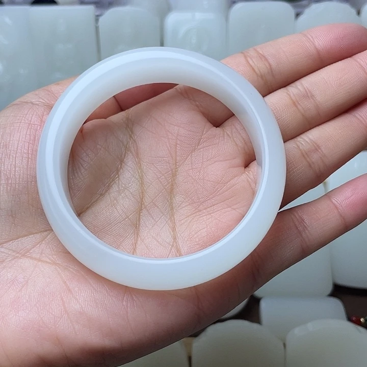 宁***空手镯5811111111111111111