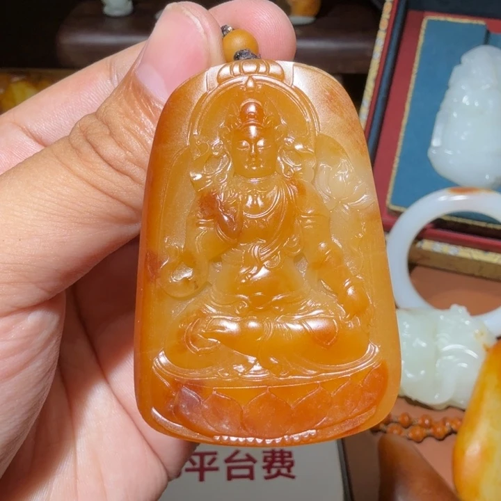 请***锋和田玉未镶嵌颈饰