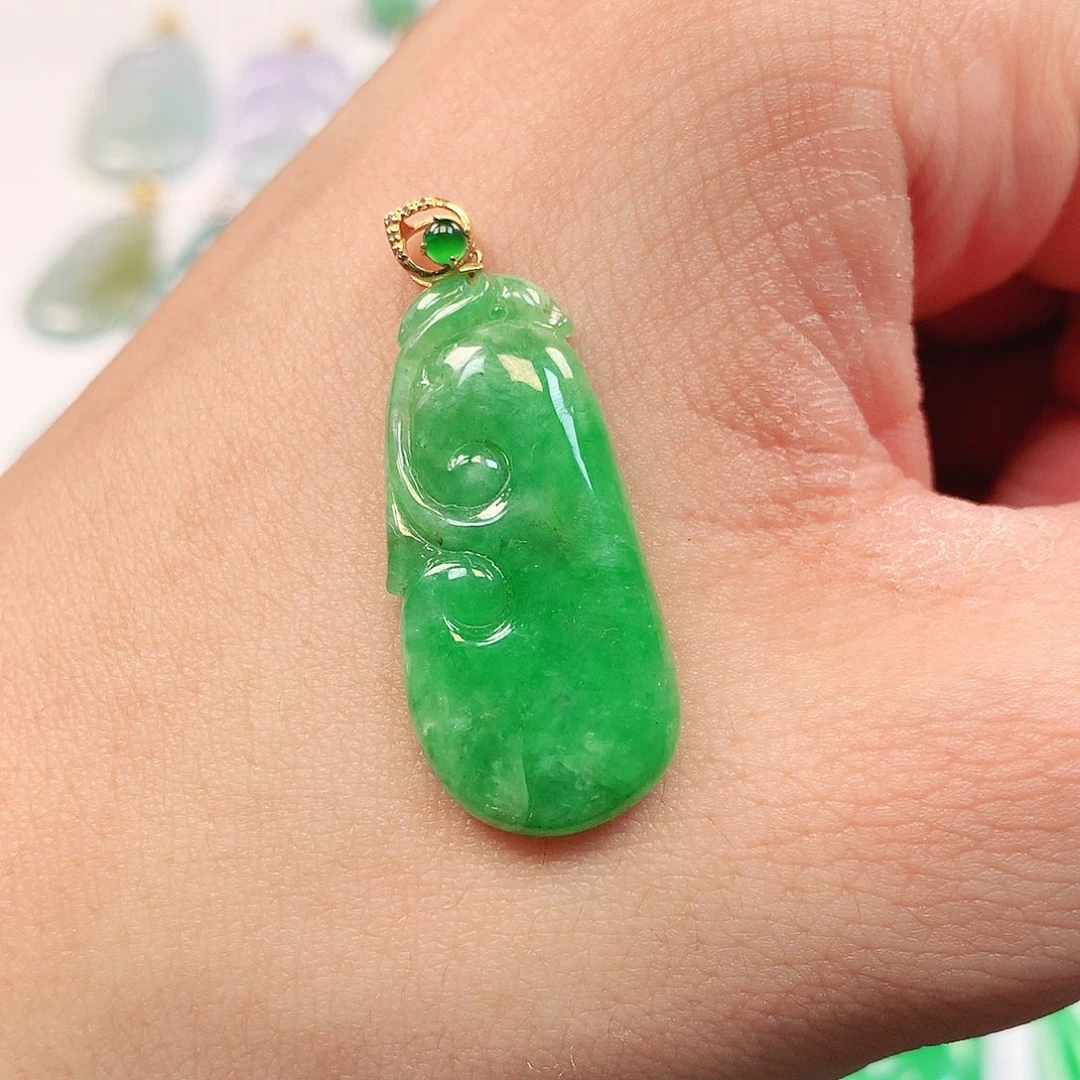 翡翠18K金镶嵌吊坠(不含链)
