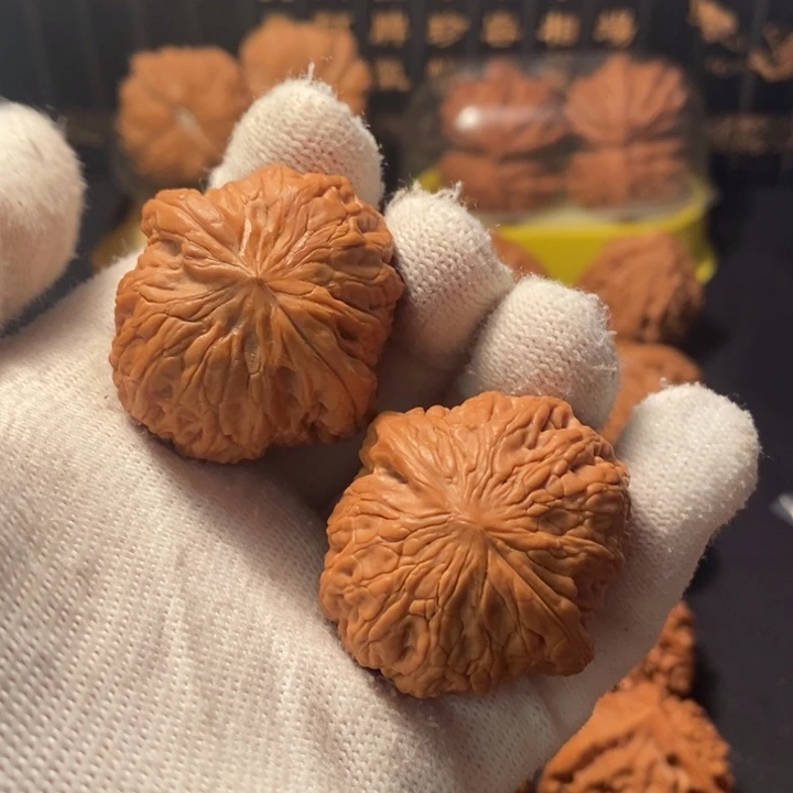 文玩核桃吊坠38铁锤