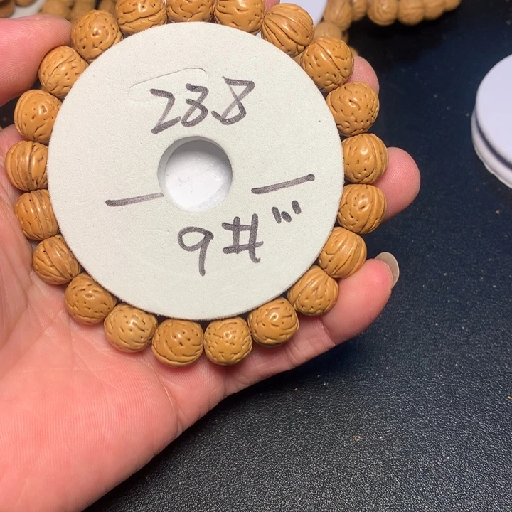 桃核吊坠9号健健康康了