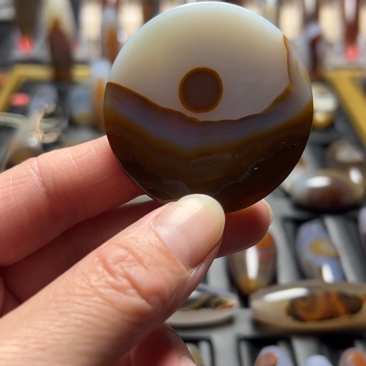 玛瑙/玉髓未镶嵌颈饰