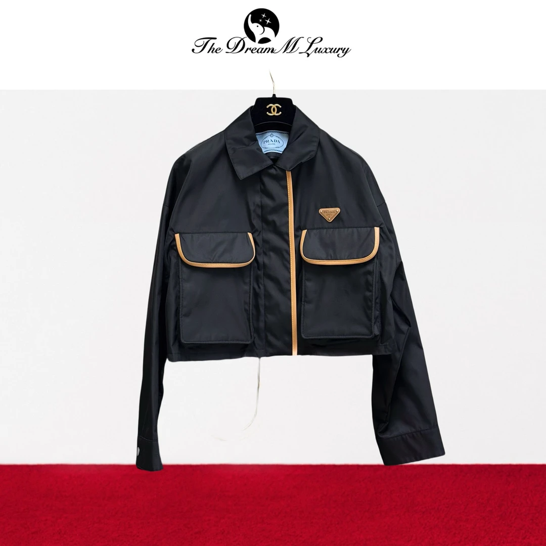 99新 Prada/普拉达 36码 黑色拼棕色边 长袖 短款 外套