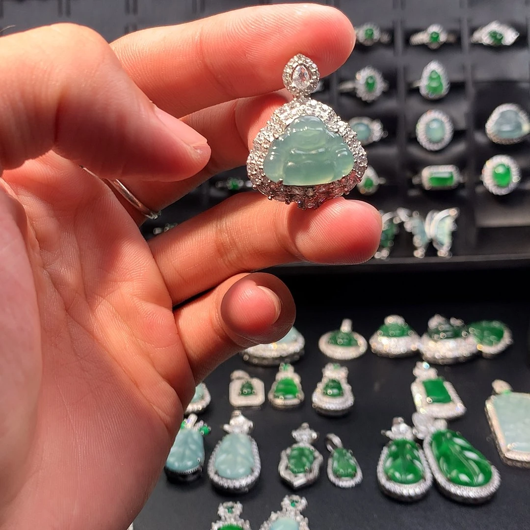 翡翠未镶嵌吊坠(不含链)