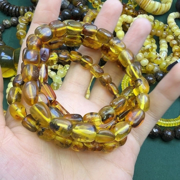 琥珀未镶嵌珠宝奇石