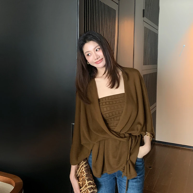 【ALONE SAVOR】龍喜儿烂漫秋色 设计感绵羊毛针织衫钩花F004