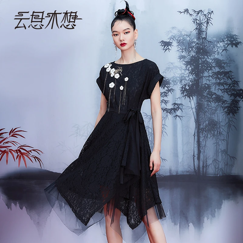 云思木想摩登中国风2023花夏季新款绣花流苏蕾丝时尚连衣裙10456