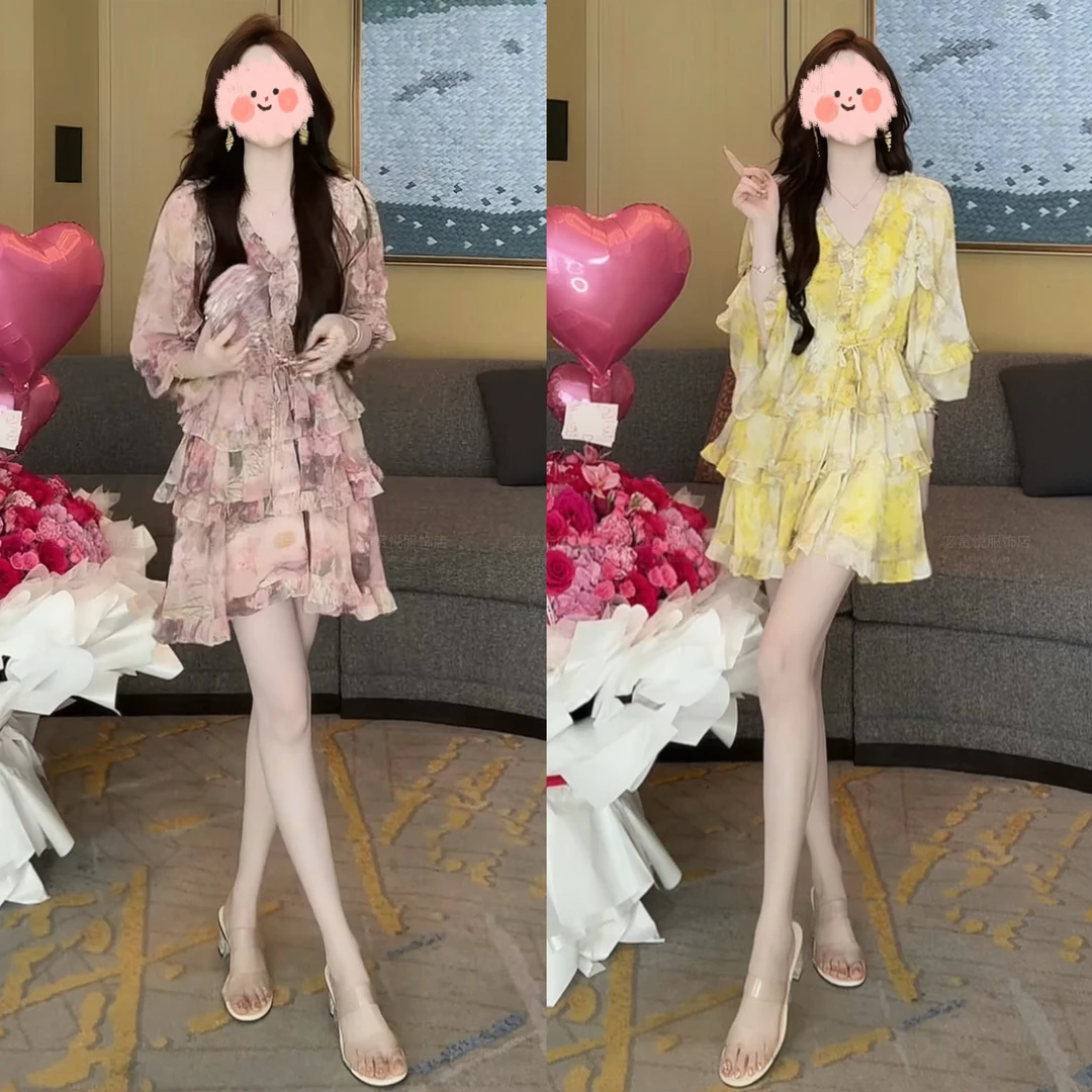 甜美可爱风格衣服2025夏季度假风时尚洋气设计感木耳边防晒连衣裙