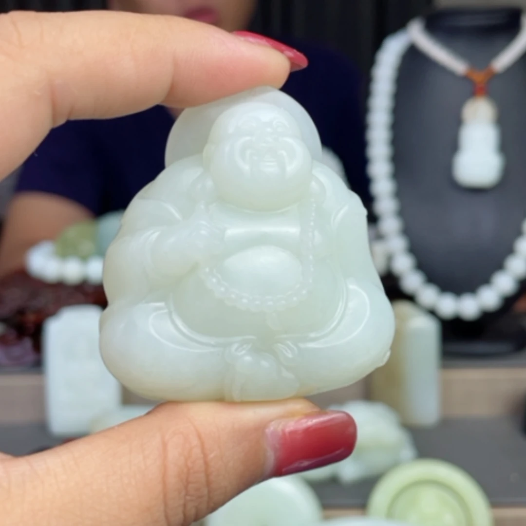 【闪购商品】颈饰未镶嵌和田玉