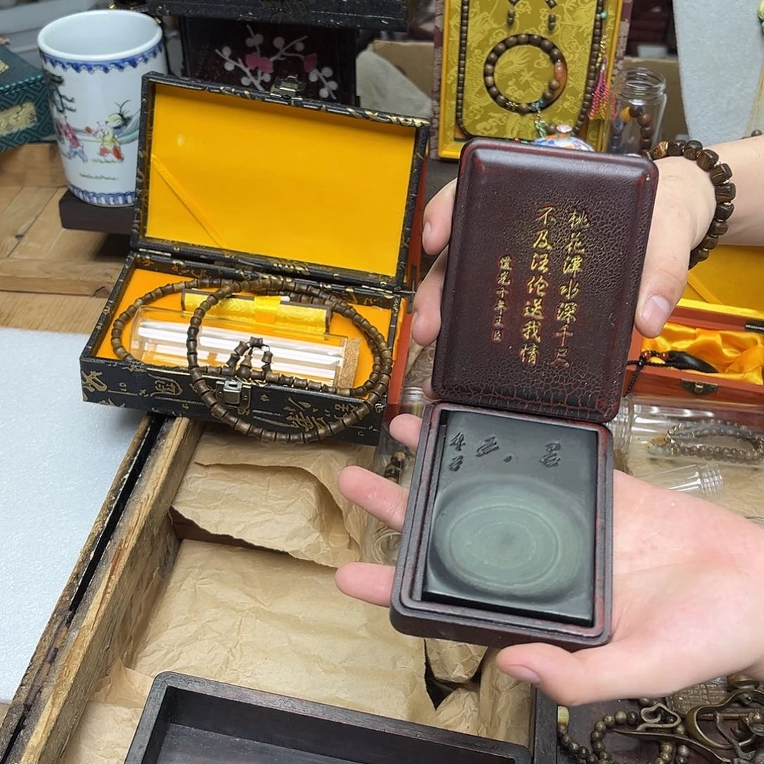 大叶紫檀（黑酸枝木类）