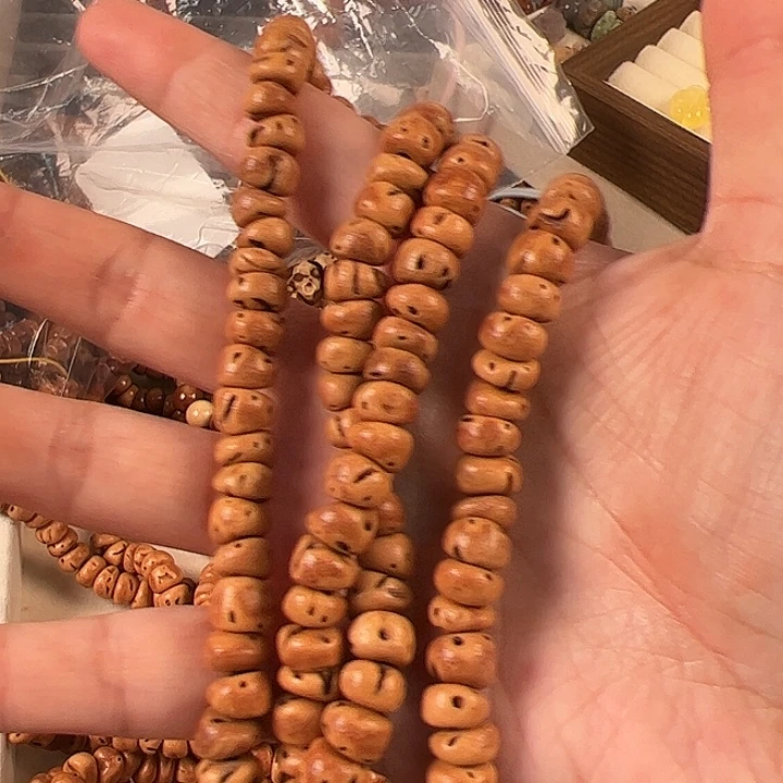 丫***)库克吊坠丫丫姐姐专属