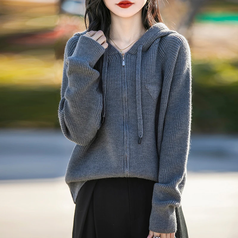 鄂尔多斯市羊毛衫女连帽外套纯色宽松加大码针织开衫慵懒毛衣春季