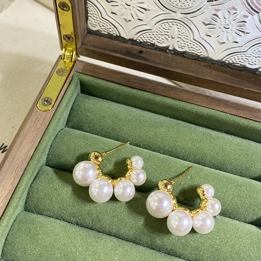 铜合金仿珍珠耳饰 气质轻奢半圈珠珠耳饰 3490