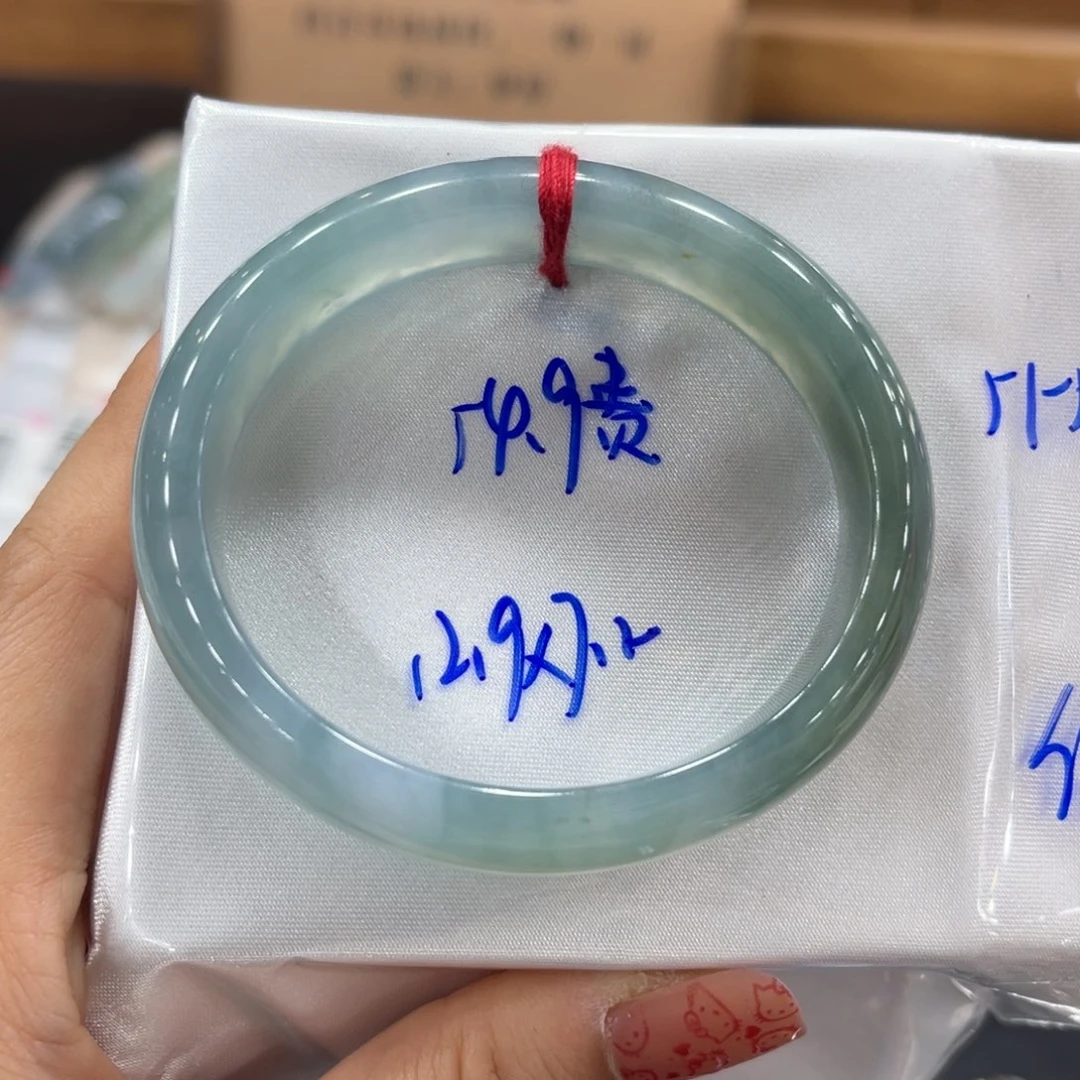 未镶嵌手镯翡翠翡翠