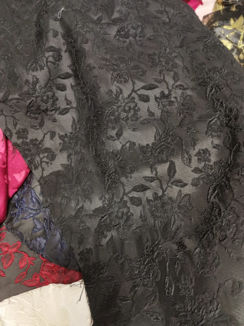 意大利进口羊毛提花面料，不支持七天无理由