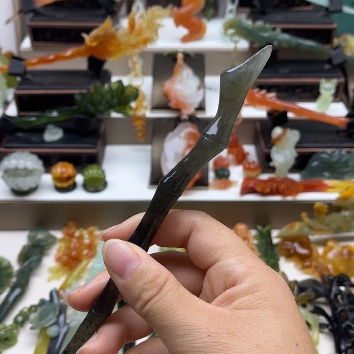 蛇纹石玉未镶嵌岫玉发簪