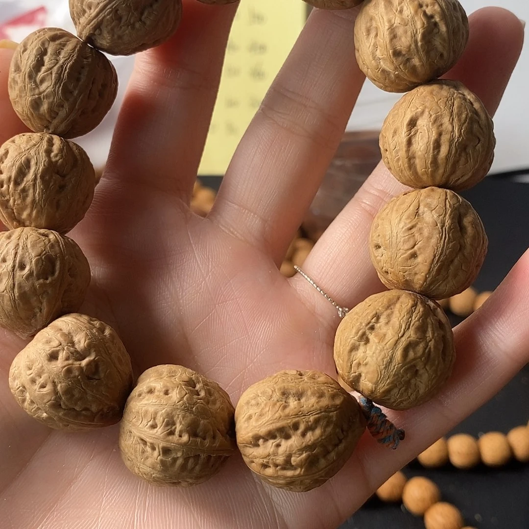 b***e核桃手串/手链核桃