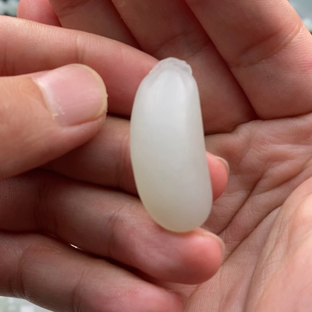 未镶嵌定制翡翠天然缅甸翡翠吊坠