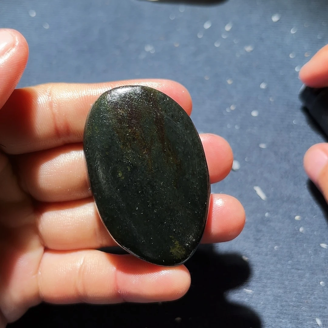 和田玉未镶嵌珠宝奇石