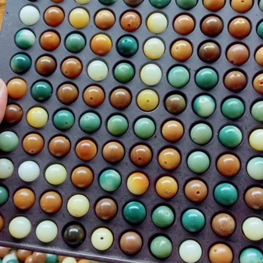 白玉菩提吊坠瑕疵11彩色混珠150颗卡灯牌宠150颗