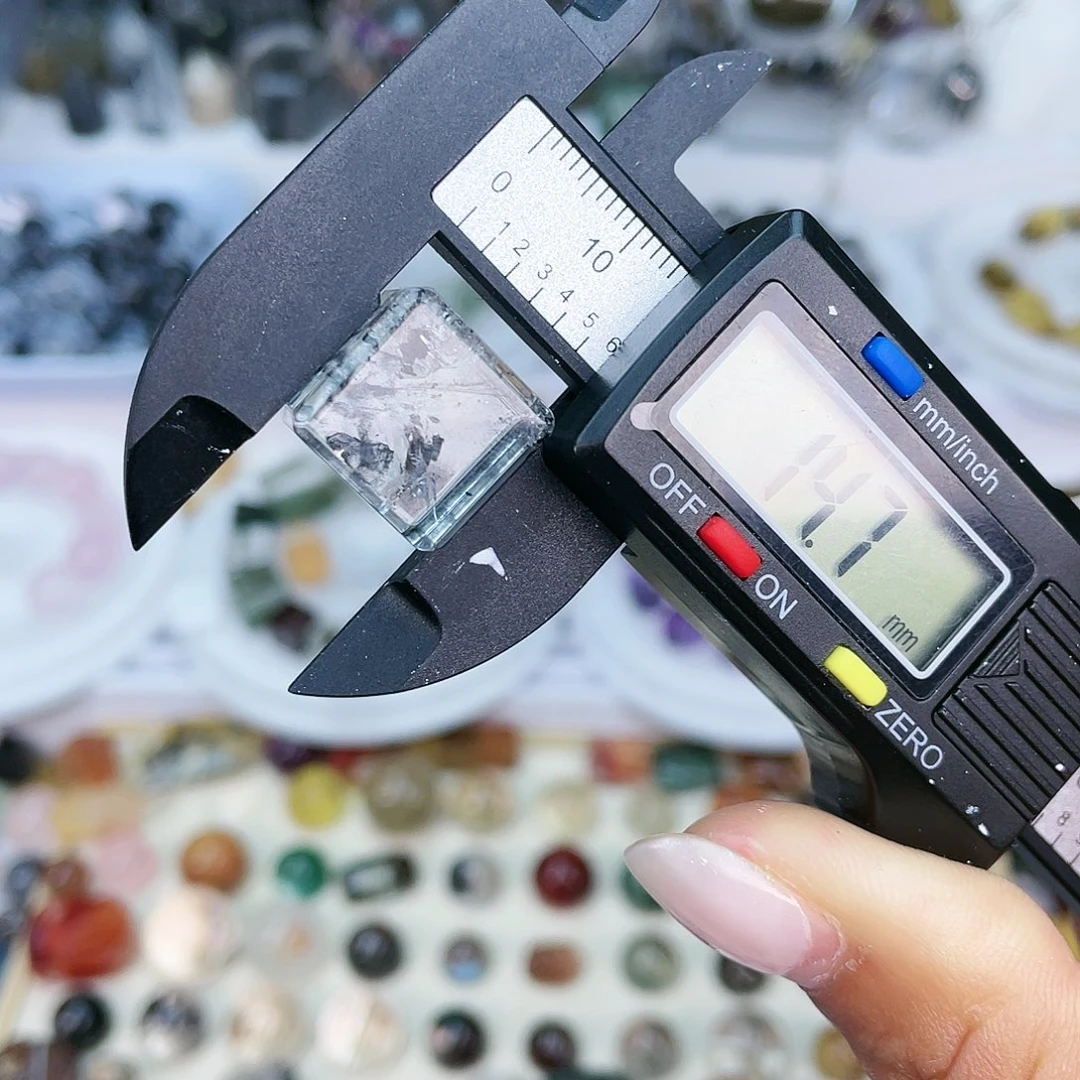 水晶单珠打孔不退不换未镶嵌