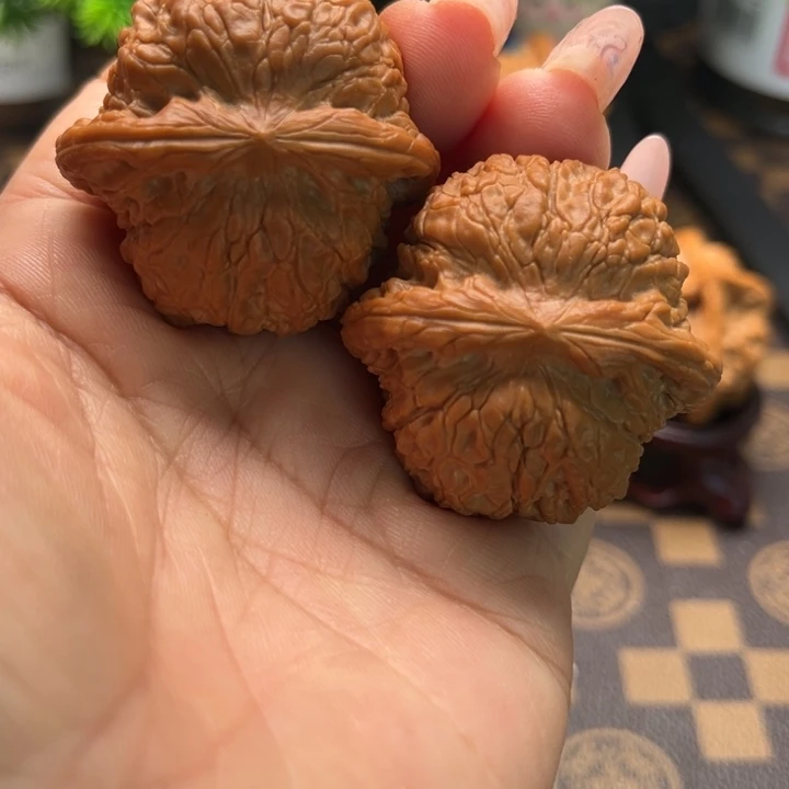 核桃41血麒麟文玩