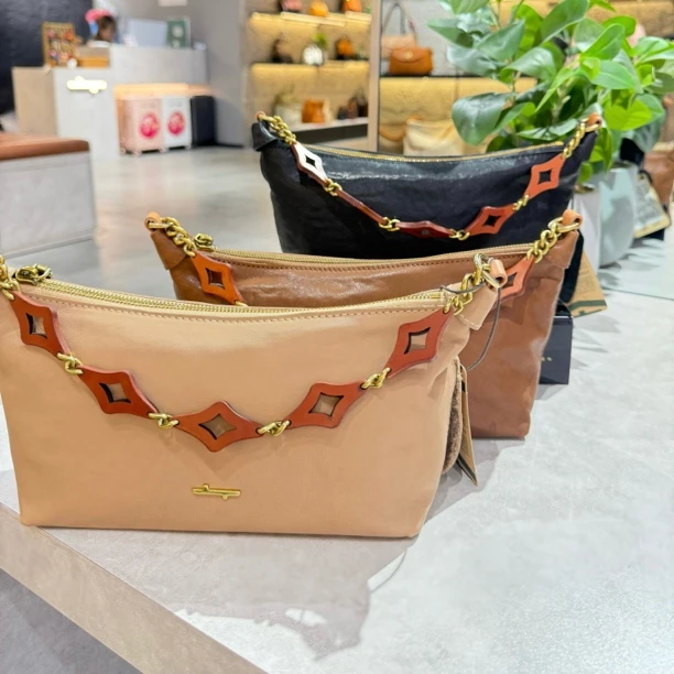 食草堂 时尚百搭手提单肩包 月半弯