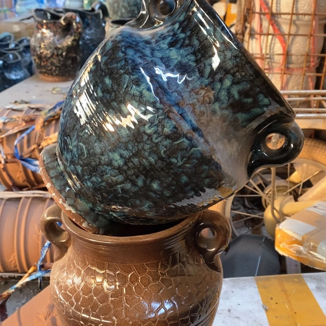 红陶瑕疵14/22；bhgg