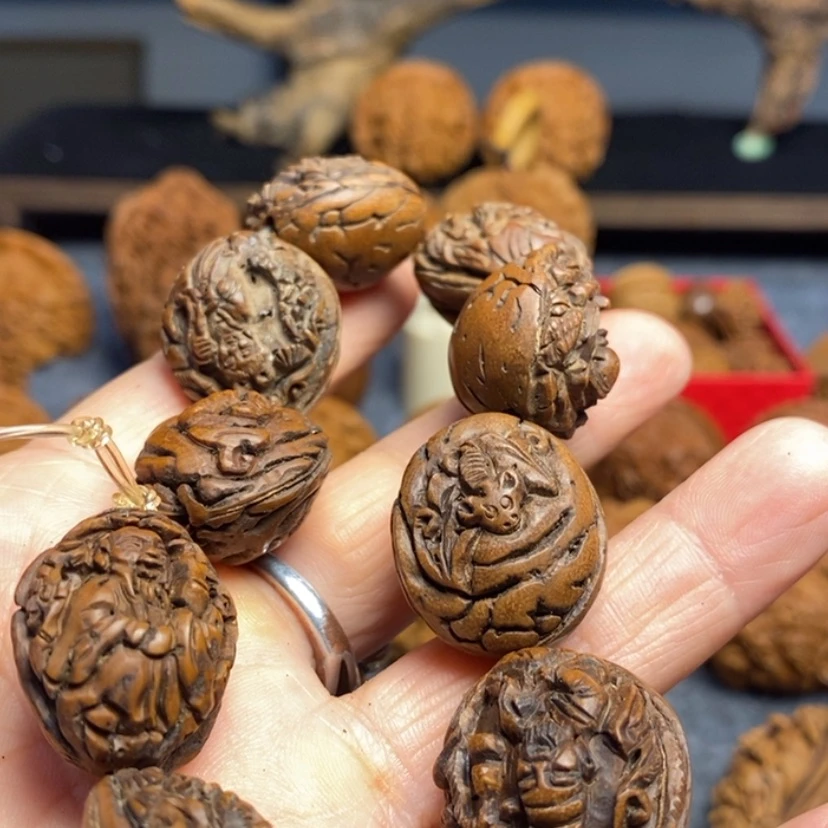 【闪购商品】手串/手链核桃游**鱼桃核雕刻