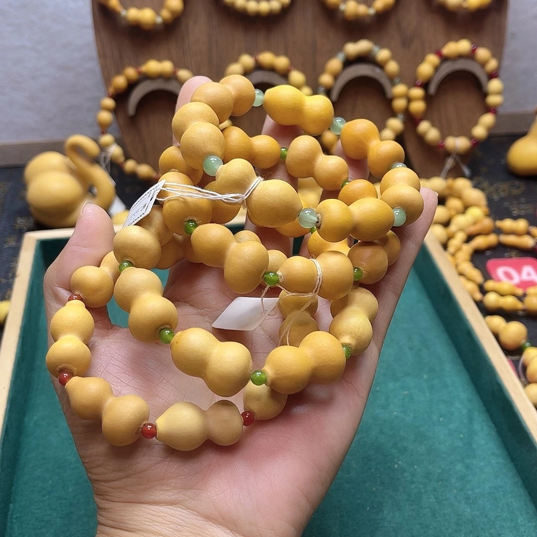 大叶紫檀（黑酸枝木类）