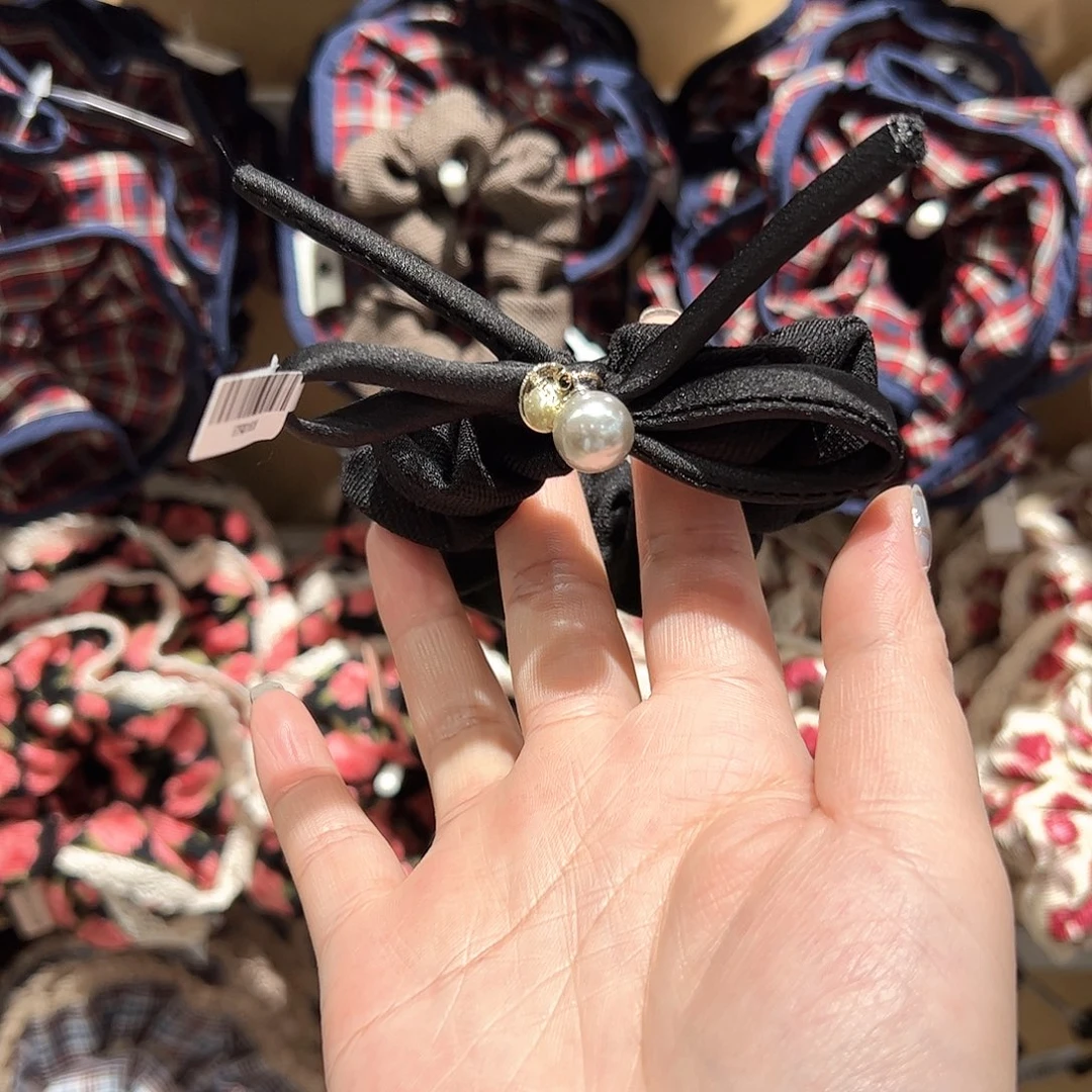 布艺非金属黑色小发圈