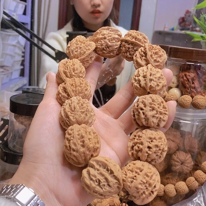 【闪购商品】文玩核桃把件狗**子苹果手持丝黄