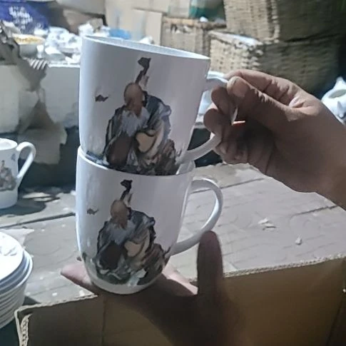 库存微瑕老寿星杯子一对