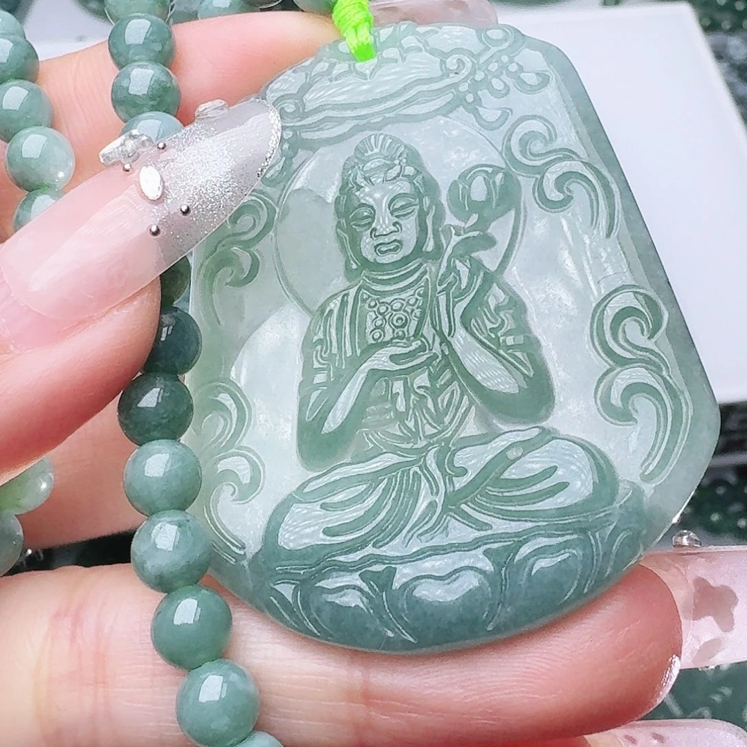翡翠未镶嵌颈饰11