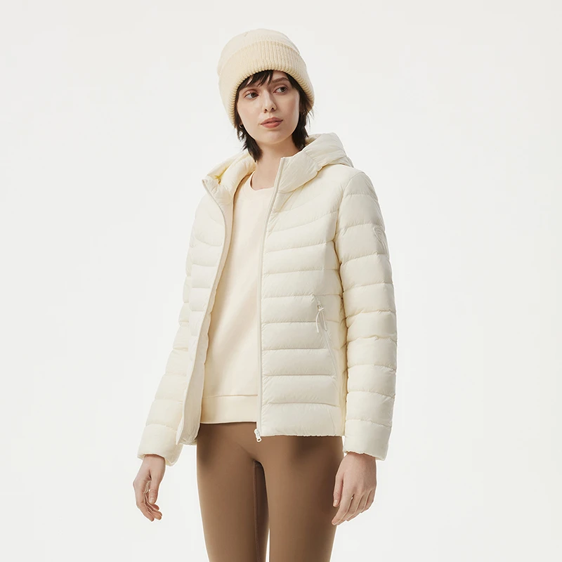 坦博尔秋冬女士短款轻薄90绒可连帽休闲运动双11心头坦博尔羽绒服