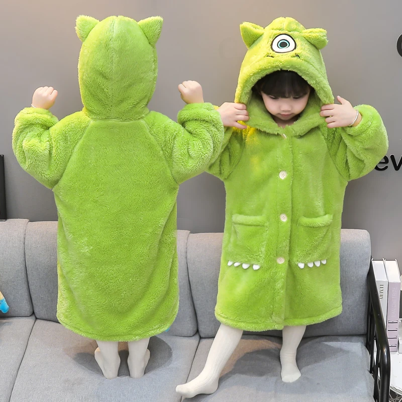 女童法兰绒睡袍秋冬季女孩宝宝连帽儿童冬款珊瑚绒睡衣家居服浴袍
