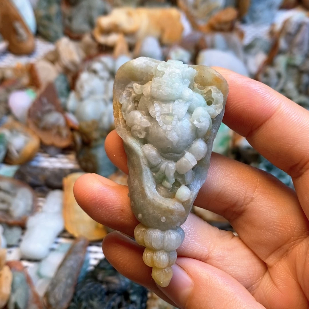 定制翡翠未镶嵌特色54
