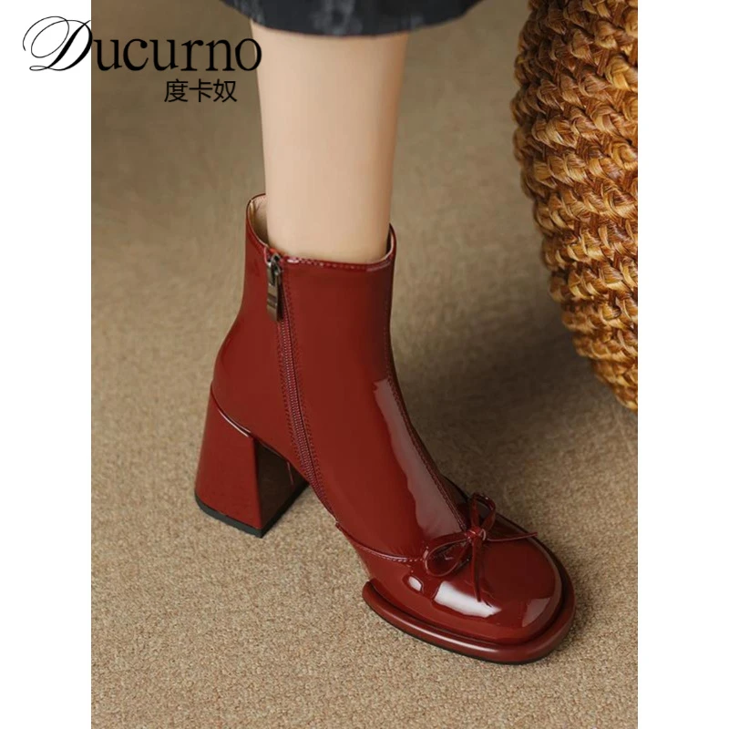 真皮女鞋2025新款短靴秋冬显瘦漆皮法式高跟鞋红色新娘鞋子婚鞋