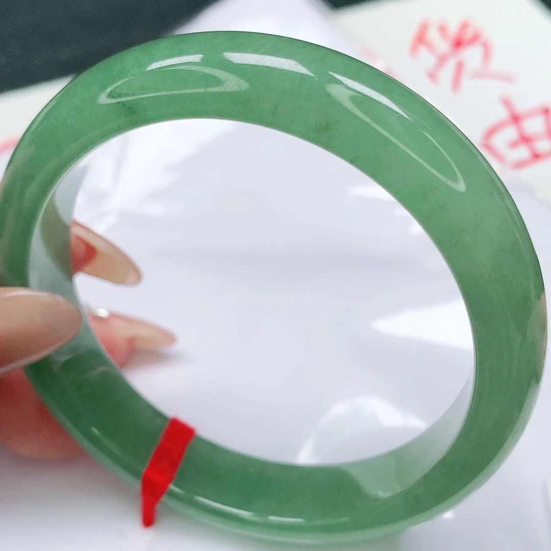 未镶嵌手镯翡翠完美011