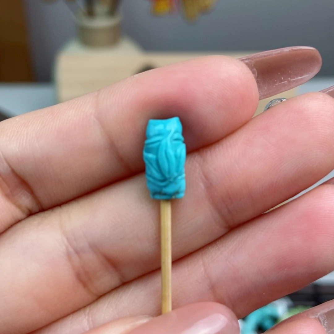 绿松石雕刻未镶嵌