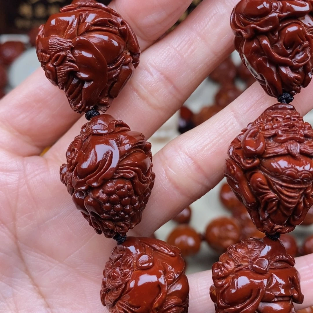 橄榄核吊坠阿*钟馗，