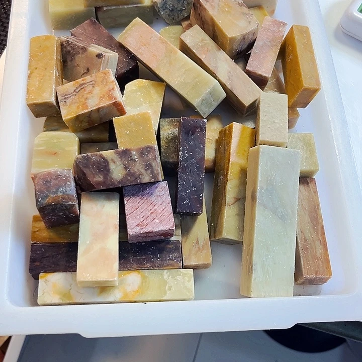 寿山石印石美**图今天我是真