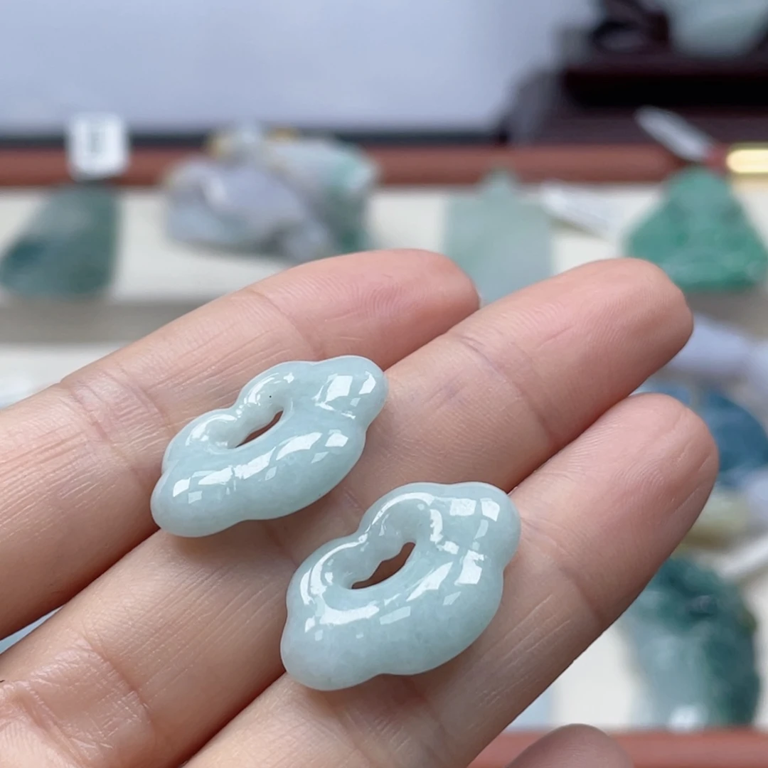 翡翠未镶嵌颈饰翡翠6