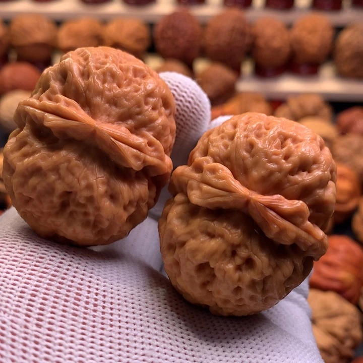 文玩核桃吊坠32…….