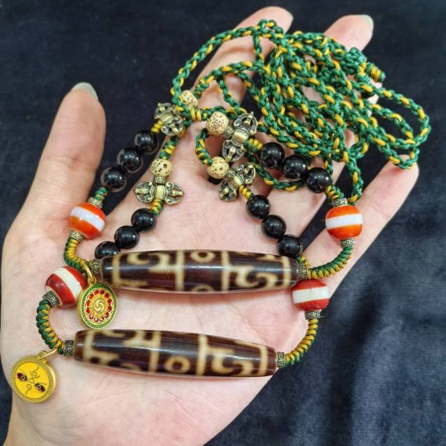 【曹美丽精选】 H17198-玛瑙DIY脖挂（三眼莲师）多样性发其一57*12mm