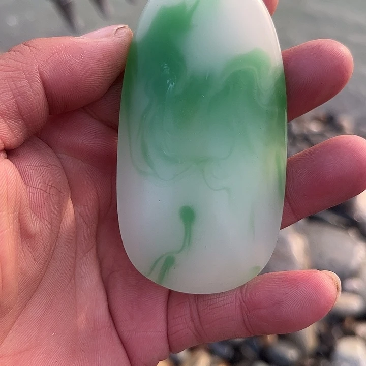 和田玉（糖玉）未镶嵌挂件