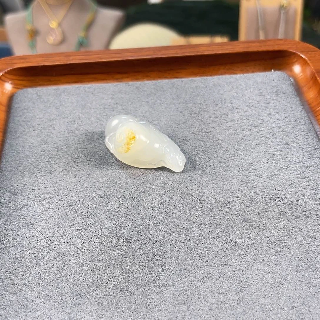 和田玉未镶嵌吊坠(不含链)