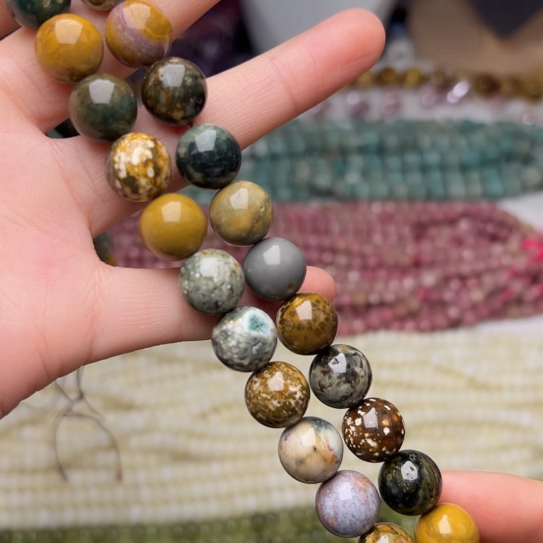 玛瑙/玉髓合金珠宝半成品I479。天然海洋玛瑙圆珠一条/拍二