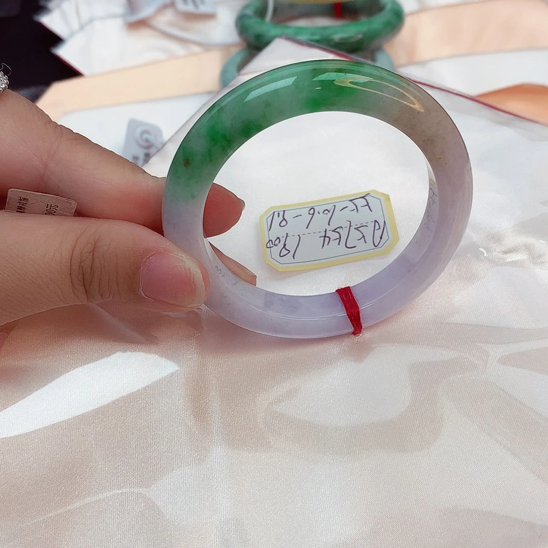 翡翠手镯未镶嵌天然缅甸翡翠A货